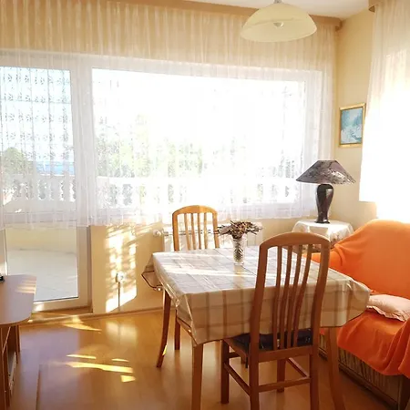 Apartment Trakata *
