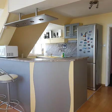 Апартамент Trakata